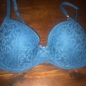 Laced teal VS bra! Size 32D😊